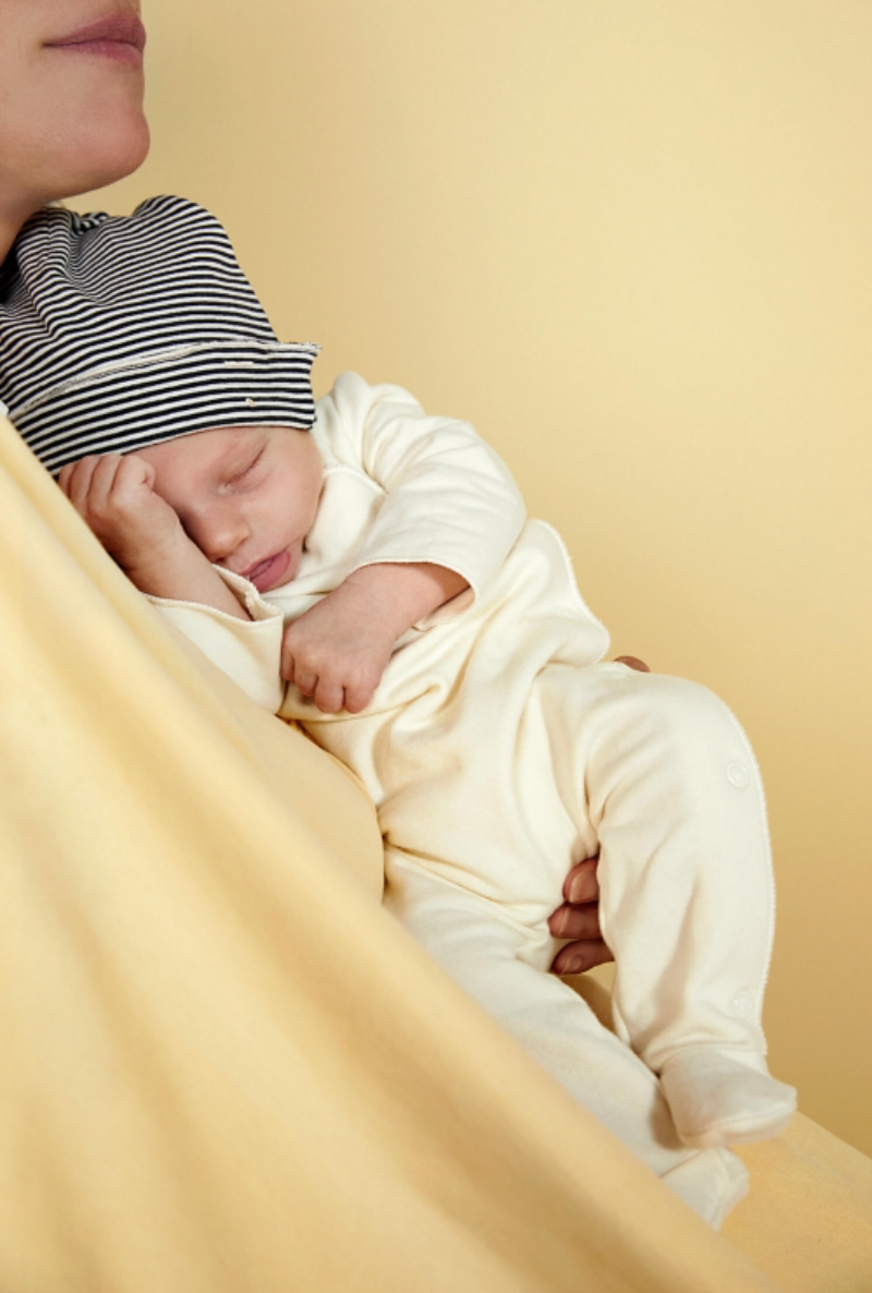 Babymütze aus Baumwolle