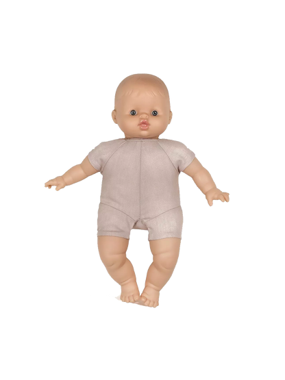 Puppe mit weichem Bauch