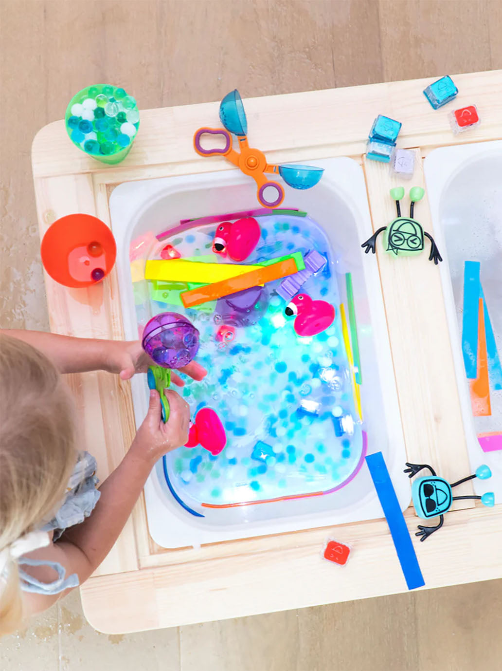 Jeux sensoriels aquatiques Cubes lumineux