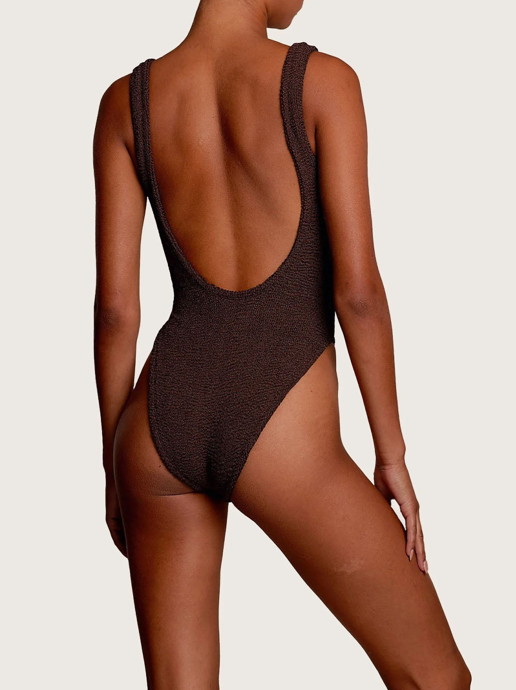 Maillot de bain à encolure carrée