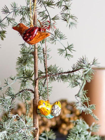 Ensemble d'ornements en papier mâché Carmela Birds