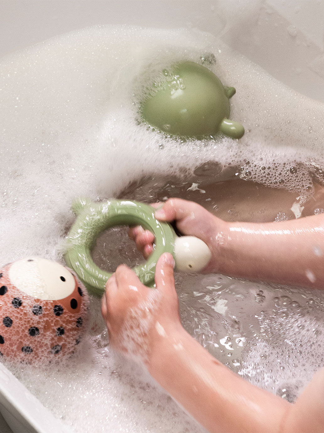 Jouet de bain en caoutchouc