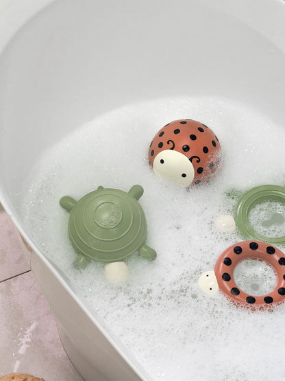 Boule de bain en caoutchouc