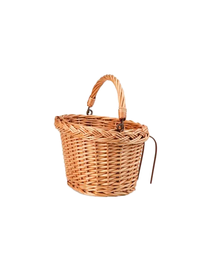 un panier pour un vélo de poupée